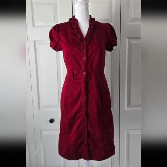 The Limited Dresses & Skirts - The limited Womens deep red v-neck Button Down dress size 2